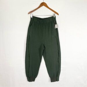 NEW Free People Movement Where The Wind Blows Jogger Olive Green Size Medium